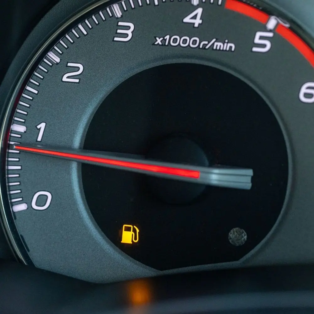 Tehli̇keli̇ Ve Çok Tehli̇keli̇ İşlerde Yakit Ölçü Elemani Eği̇ti̇mi̇ ve Sektörel Uzmanlık